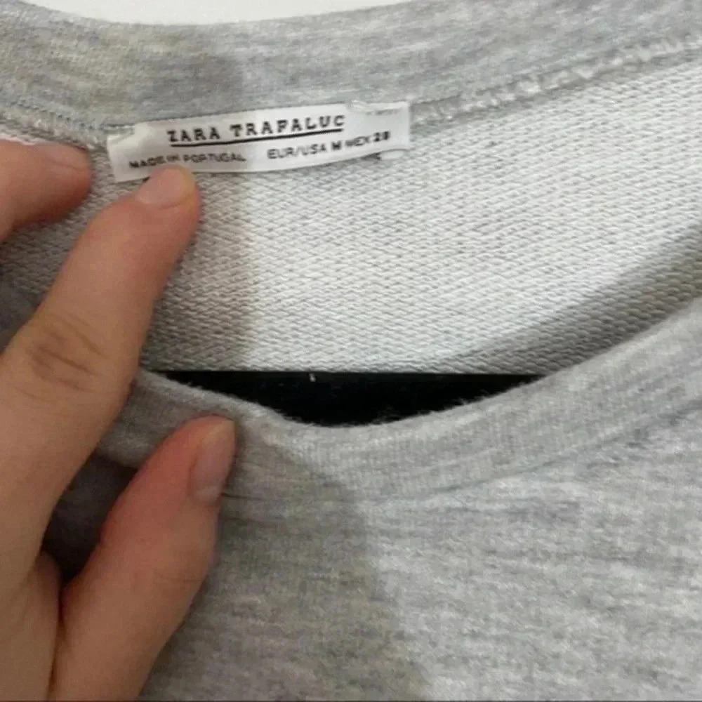 Zara women’s sweater with stripes Medium - Picture 8 of 9